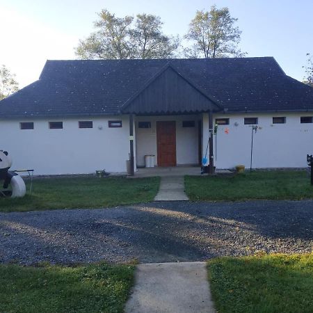 Goecsej Voelgye Kemping Kustanszeg Экстерьер фото